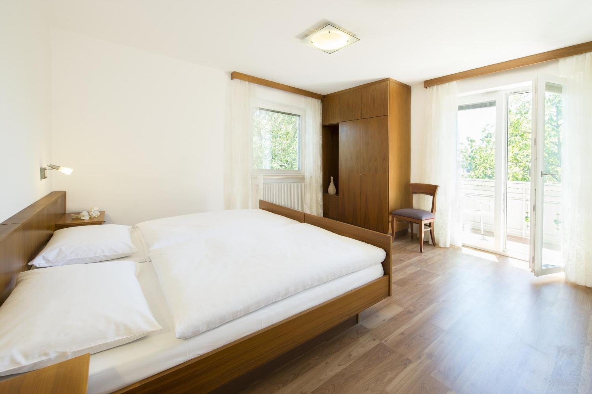 Pension Etschland Tirolo Room photo